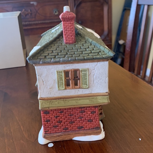 1986 Scrooge & Marley Dickens "A Christmas Carol" Dickens' Village Series - Picture 3 of 16